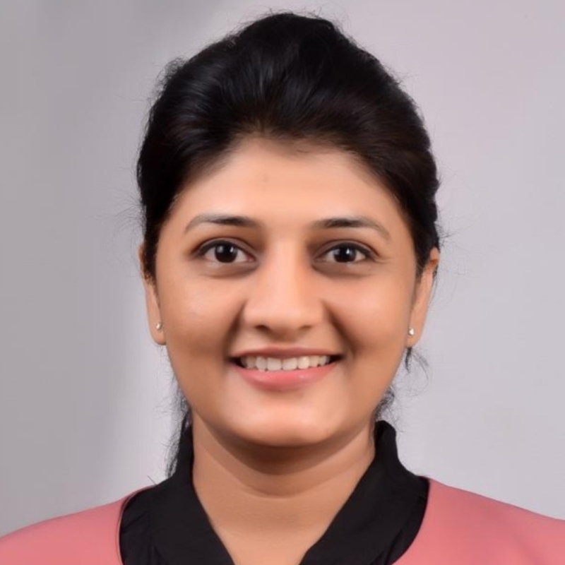 Dr. Sonali Nalawade Best Prosthodontist in PCMC